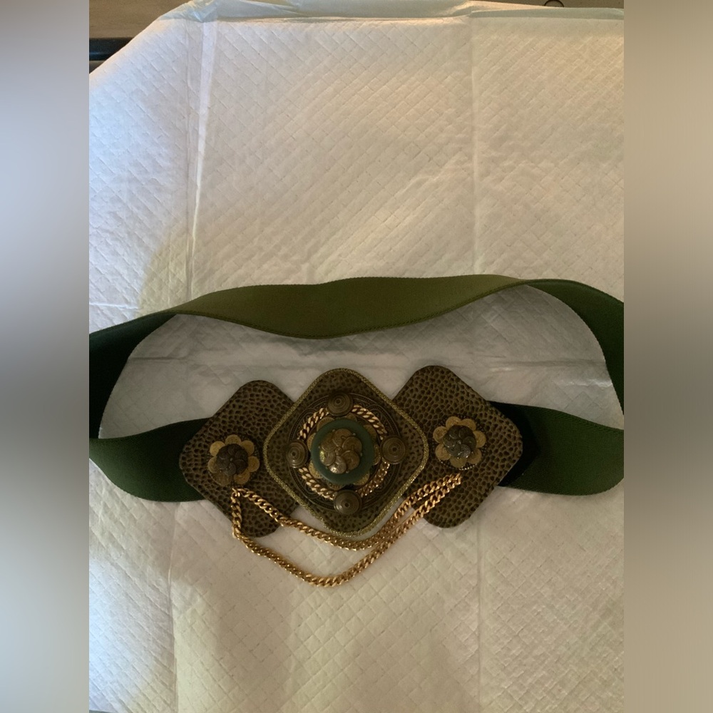 Salena’s Collection Stretchy Belt